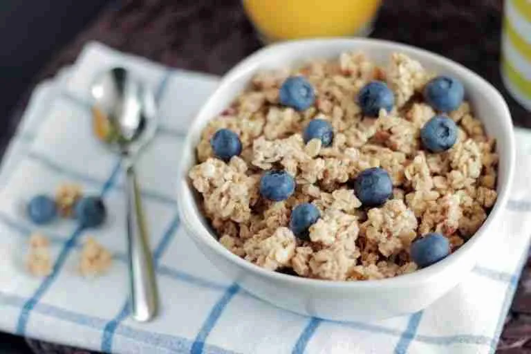 avena. La Avena es un cereal nutricionalmente muy completo